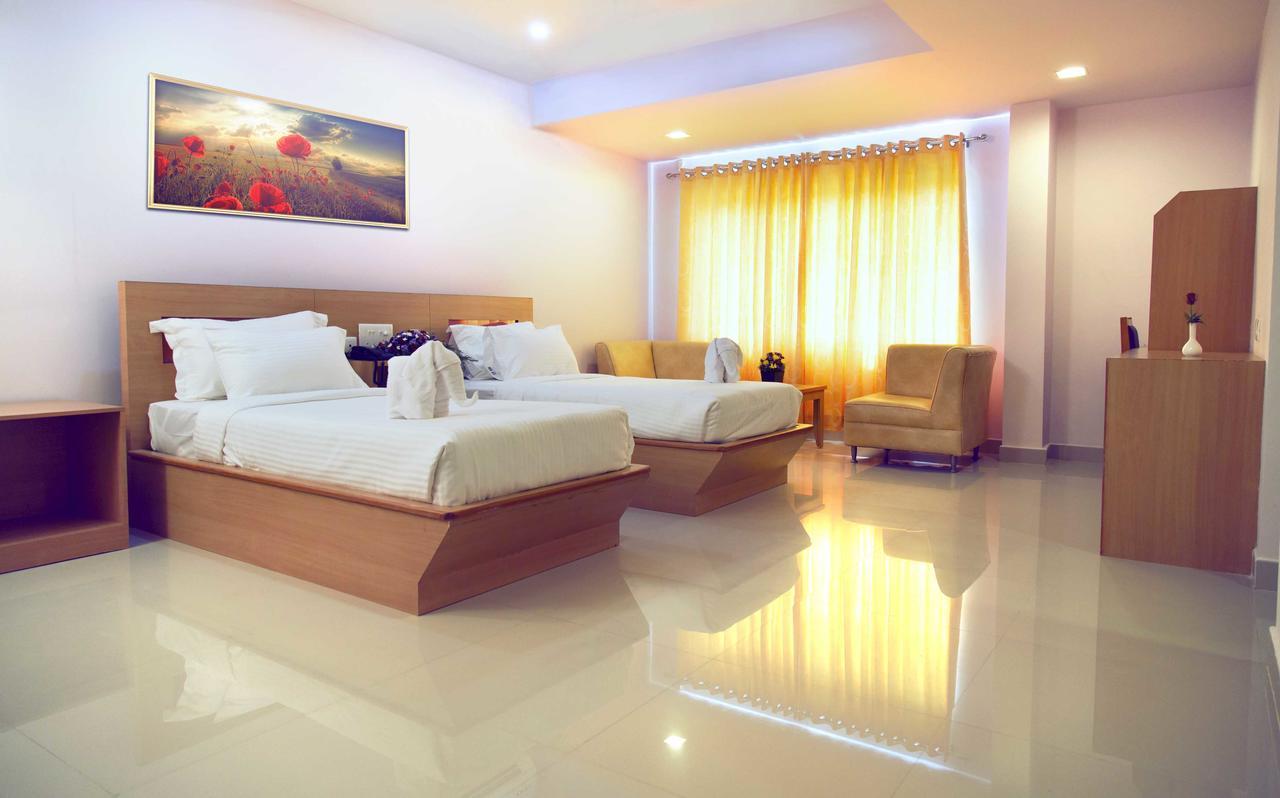 Hotel Rainbow Suites Kannur Exterior photo